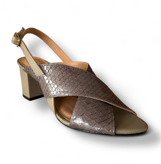 Sandália Dani - Collab Pedro Toigo